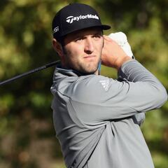 Scott Piercy lidera la tabla y Jon Rahm sigue en la pelea