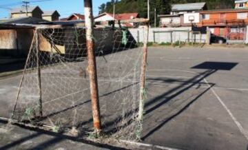 Fútbol tras el Tsunami en Caleta Tumbes