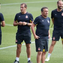 Aday, Muniesa y Planas se postulan para el lateral zurdo