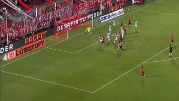 Mauricio Isla, héroe en Argentina: salvó a Independiente con este gol