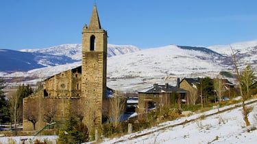 El pueblo español que está rodeado de territorio francés y protagonizó la guerra más divertida del siglo XX