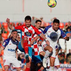 El Éibar recupera la sonrisa ante un Lugo en coma