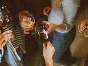 Las reuniones con amigos nunca fallan como uno de los mejores planes