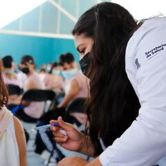 Vacunación COVID-19: requisitos y fechas para jóvenes que cumplirán 15 años este 2022