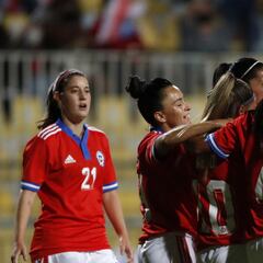 La Roja celebra en los descuentos ante Ecuador