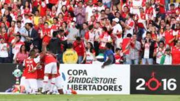 Santa Fe no podría jugar en El Campín la Recopa ante River