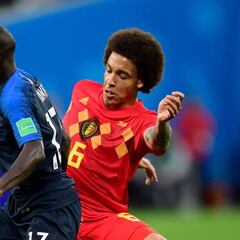 "Kanté tiene 6 pulmones y 36 piernas, mejor que no esté..."