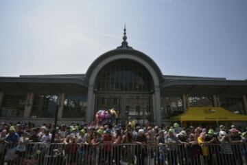 Froome gana la etapa y mete 3 minutos a Contador