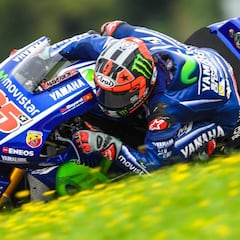 Maverick: "Márquez vuela y nosotros no mejoramos"