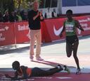 Los kenianos Chumba y Kiplagat dominan la maratón de Chicago