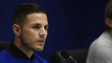 20/01/20 REAL OVIEDO ACTO DE PRESENTACION DE LUISMI SANCHEZ COMO NUEVO JUGADOR