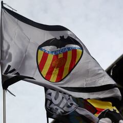 Las tres opciones que da el Valencia a los damnificados por el cambio horario del partido ante el Atlético