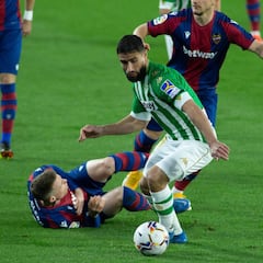 Una genialidad de Fekir impulsa la candidatura europea del Betis