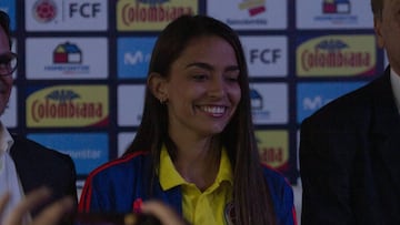Isabella Echeverri durante la presentación de los socios oficiales de las Selecciones Colombia.