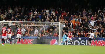 4-1. Ferrán Torres marcó el cuarto gol.