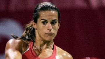 <b>CON LA MIEL LOS LABIOS.</b> La rusa Nadia Petrova impidió a la francesa sumar más puntos.