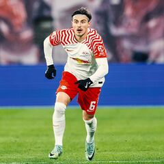 El acuerdo del Valencia con Elmas, pendiente de una salida