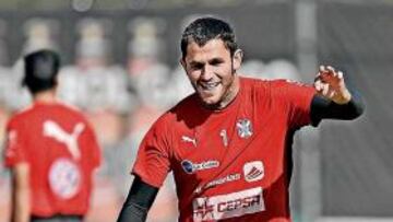 <b>VUELTA A VIGO. </b>Luis García se entrenó ayer en A Madroa, tres meses después de dejar el Celta.