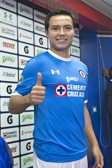 El 'Cubo' ha pasado su carrera entre México y Estados Unidos. De Chivas a Chivas USA, de Houston Dynamo a Cruz Azul y ahora de Houston Dynamo a Pumas.