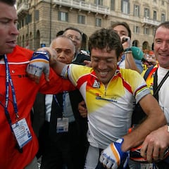 Alejandro Valverde, cuarto español que se viste de arcoíris