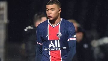 El PSG enseña la puerta de salida a Mbappé