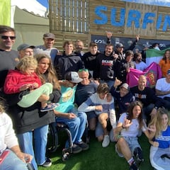 España corona a sus campeones nacionales de surf adaptado