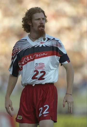 El mundialista estadounidense coincidió con su hermano Greg en 1997, vistiendo la camiseta de New England Revolution.