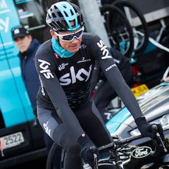 Froome correrá en Andalucía mientras investigan su positivo