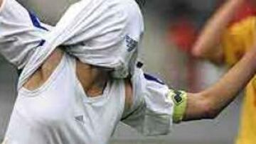 <b>TERMINÓ EL VETO.</B> Al Jazeera se ha atrevido a romper uno de los tabúes de la televisión árabe. El deporte femenino tendrá por fin un hueco en las parrillas.