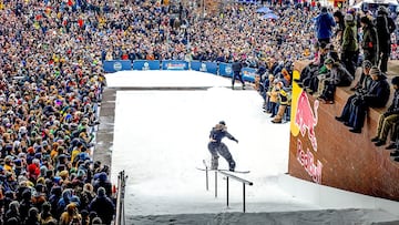 Snowboarder Red Bull Heavy Metal 2026