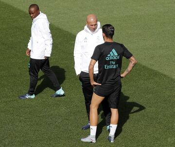 El Madrid prepara el partido ante la Real Sociedad de Carlos Vela