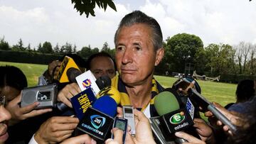 Ex médico de Pumas asegura que lesión de Quintero debe cuidarse