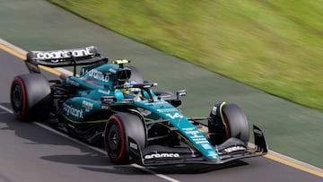 Fernando Alonso, con el Aston Martin AMR23 en Australia.