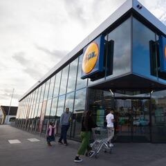 Un hombre intenta demandar a Lidl por 75.000 euros y pierde el caso por no haber usado el carrito de la compra