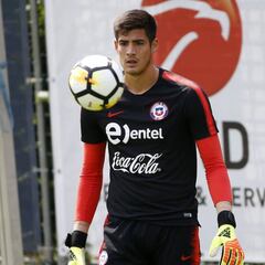 Collao fue anunciado como nuevo arquero del Extremadura