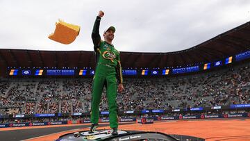 Daniel Suárez entra a los libros de récords de Nascar