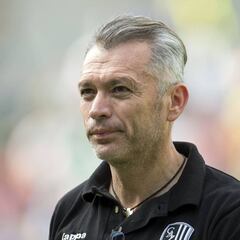 Higuera reveló que Matías Almeyda cobró intereses a Chivas