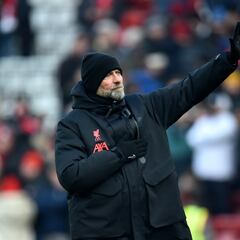 Jürgen Klopp cumple mil partidos como director técnico en medio de una crisis con Liverpool
