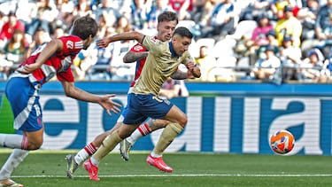 Un partido más no necesita mucho para entrar en el once. Salió al campo en el minuto 75 y ya fue decisivo. Provocó un penalti, que posteriormente marcó con un panenka perfectamente ejecutado.