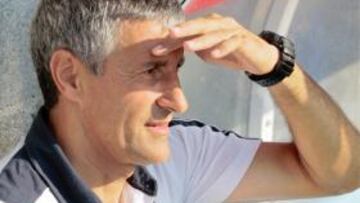 Nota del Racing: 'Setién sólo respeta el color del dinero'