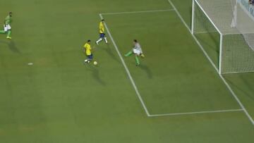 Neymar pulls off cheeky indirect penalty, à la Messi & Suarez!