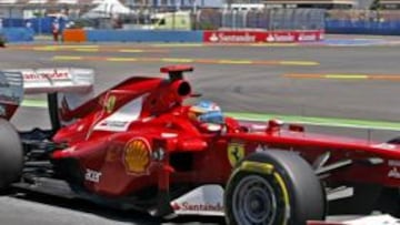 <b>ENTREGA TOTAL. </b>Fernando Alonso exprimió al límite las posibilidades de su Ferrari para conseguir un podio muy trabajado.