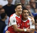 Özil interviene en el futuro de Sánchez en Europa