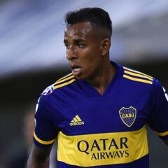 Villa sorprende con su rapidez y los rivales le piden que pare