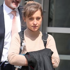 Allison Mack, actriz de Smallville, rompe el silencio sobre la secta NXIVM