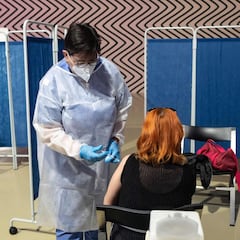 Velocidad supersónica para la vacuna en España: el hito que llegará la próxima semana