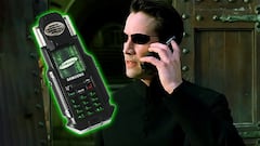 Si tienes este móvil de ‘Matrix Reloaded’, tienes un tesoro: es uno de los objetos coleccionables más codiciados de la saga