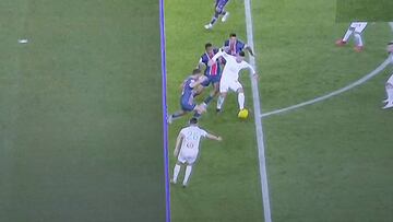 Las redes explotan con las 'ayudas' del VAR al PSG