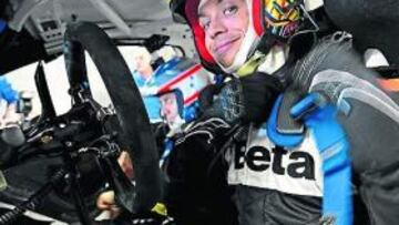 <b>EN SU SALSA. </b>Rossi disfruta de su experiencia en los rallys.