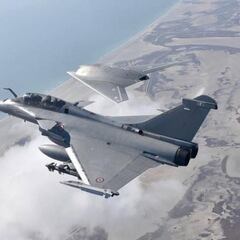 Francia actualiza la joya de la corona de sus aviones de combate: el nuevo Rafale contará con misiles hipersónicos